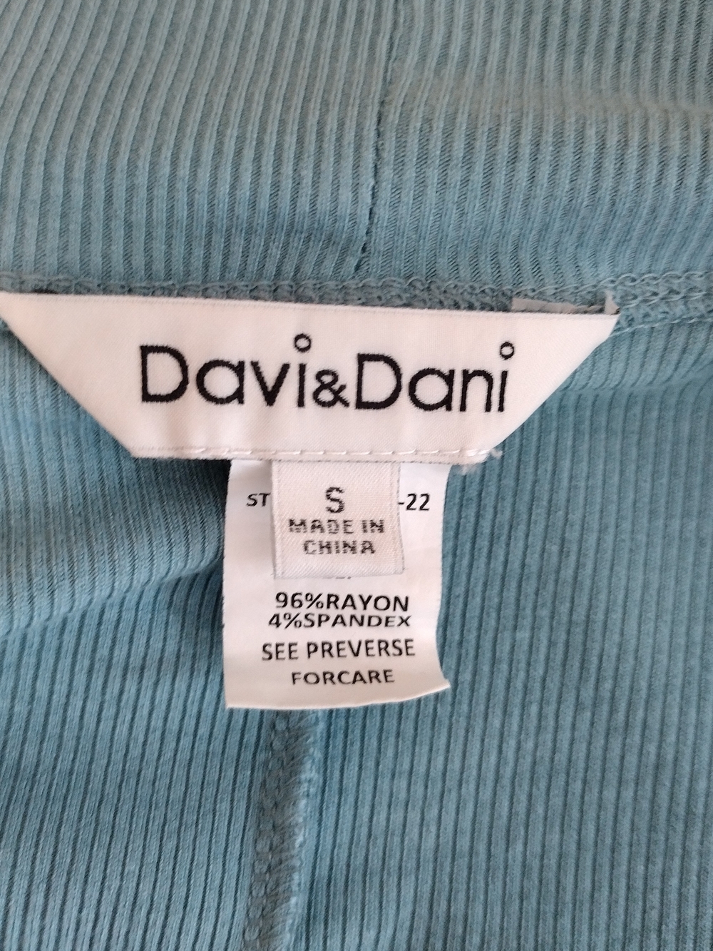 DAVI & DANI Ribbed Cardigan - Picture 8 of 10